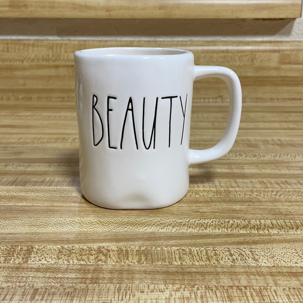 Rae Dunn beauty mug
